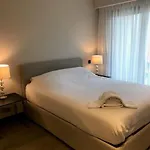 Apartmán First Cap - Luxury 1br With Terrace In The Prestigious Development Of The French Riviera *