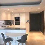 Apartmán First Cap - Luxury 1br With Terrace In The Prestigious Development Of The French Riviera