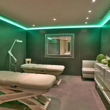 Apartment First Cap - Luxury 1br With Terrace In The Prestigious Development Of The French Riviera